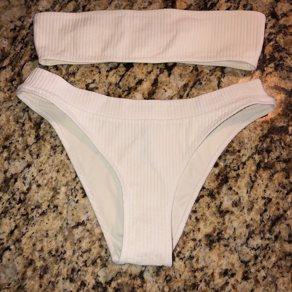 Triangl Cindy Bikini